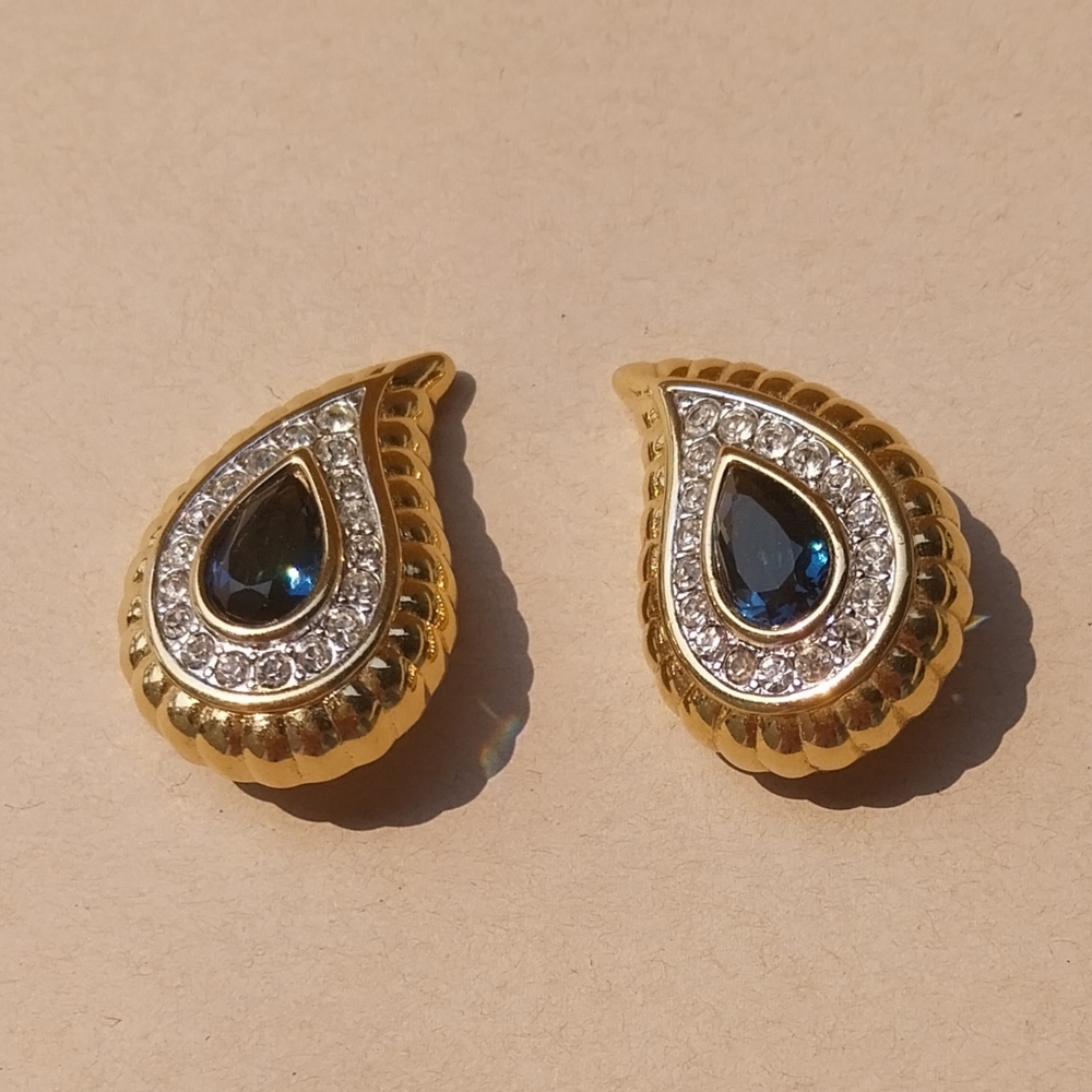 Nina Ricci Clips Earrings